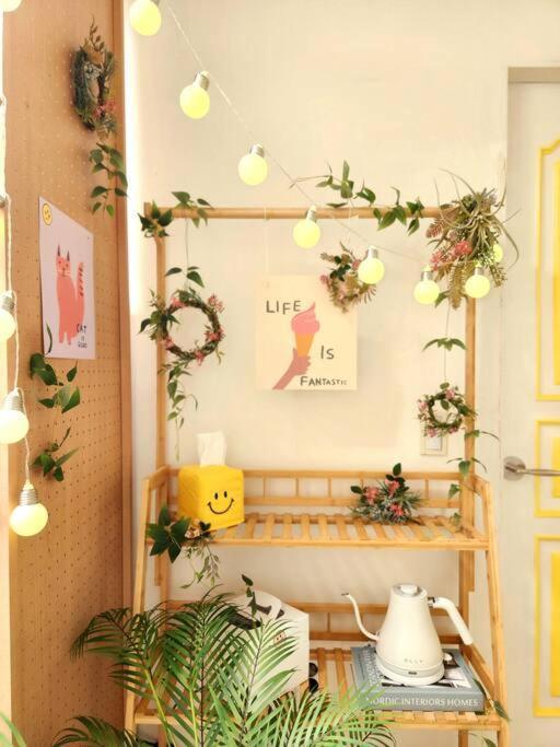 Smiley Apartment