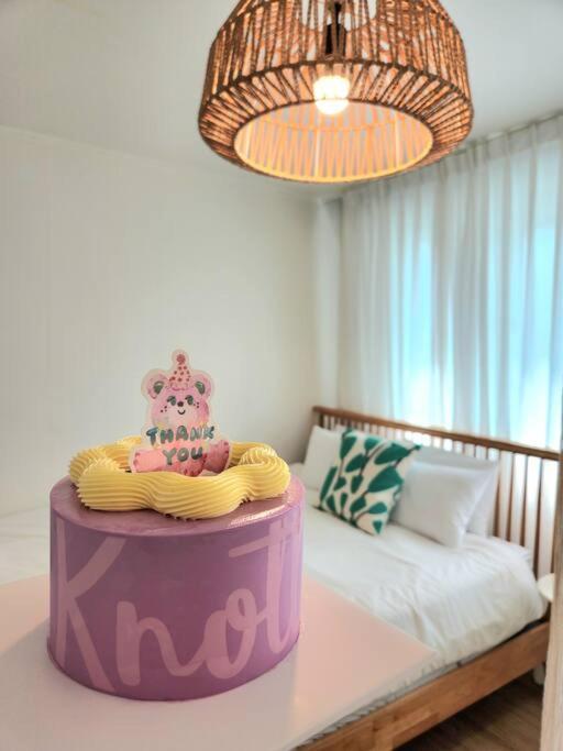Apartment Smiley